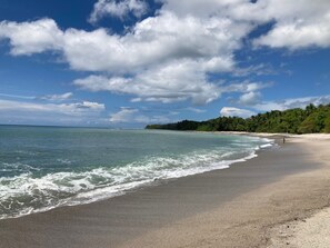 Beach nearby - Rainforest Beach Lodge (2) 1 Bed 1 bath independent villas,balcony-Terrace (Cabuya)