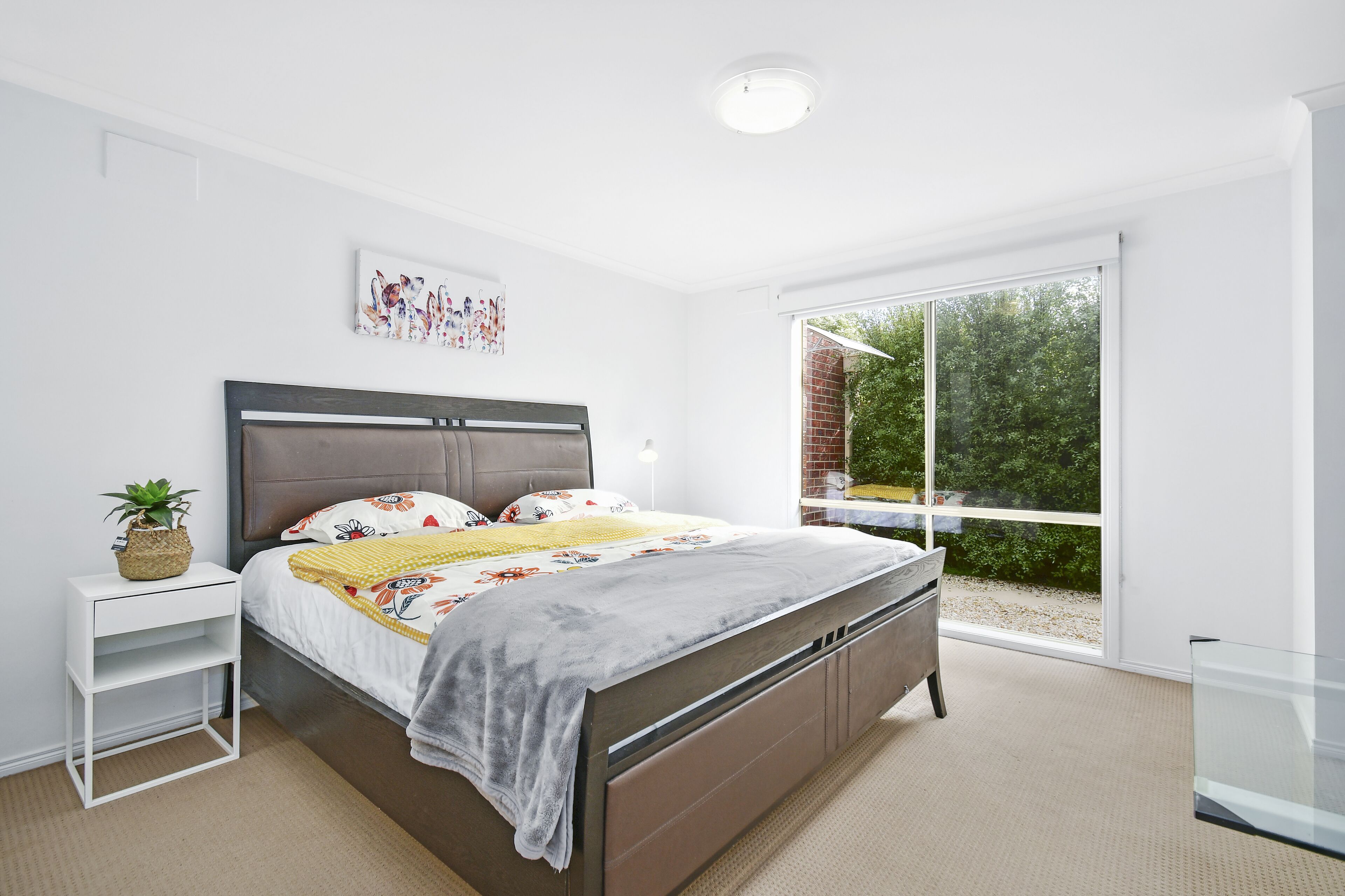 Lovely 3 bedroom with garage