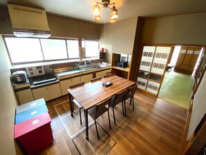 Private kitchen - Villa EL 5 (Nikko)