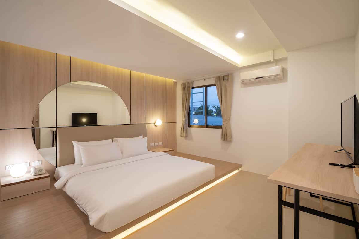 Superior Double Room | Ropa de cama de alta calidad, escritorio, wifi gratis y ropa de cama