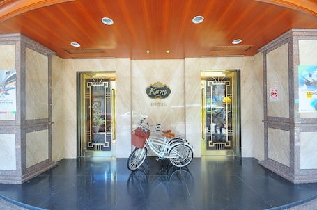 外観. Karohotel