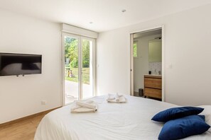 3 bedrooms, travel cot, Internet, bed sheets - La Grignotière Lodge & Spa ★★★★★ -12 min de Disneyland Paris (Crécy-la-Chapelle)