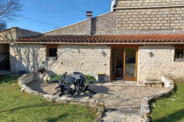 Terrasse avec barbeccue