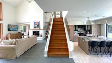 Smart TV, fireplace, offices