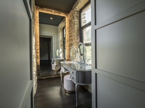 Bowers Mill Aparthotel