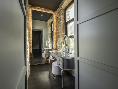 Bowers Mill Aparthotel