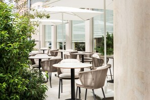 Desayuno buffet incluido todos los días