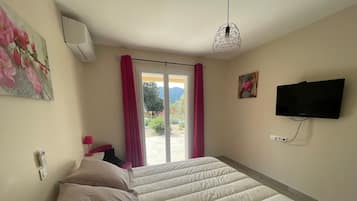 4 slaapkamers, reisbedje, gratis wifi, beddengoed