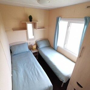4 bedrooms