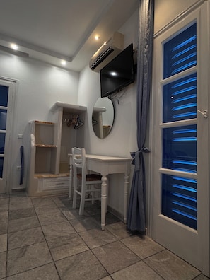 Double or Twin Room Sea View