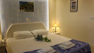 Semi-Basement Apartment | In-room safe, iron/ironing board, free cribs/infant beds, travel crib