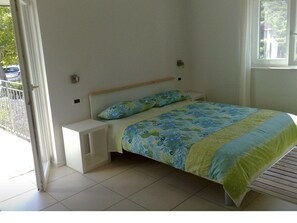 1 habitación, wifi y ropa de cama 