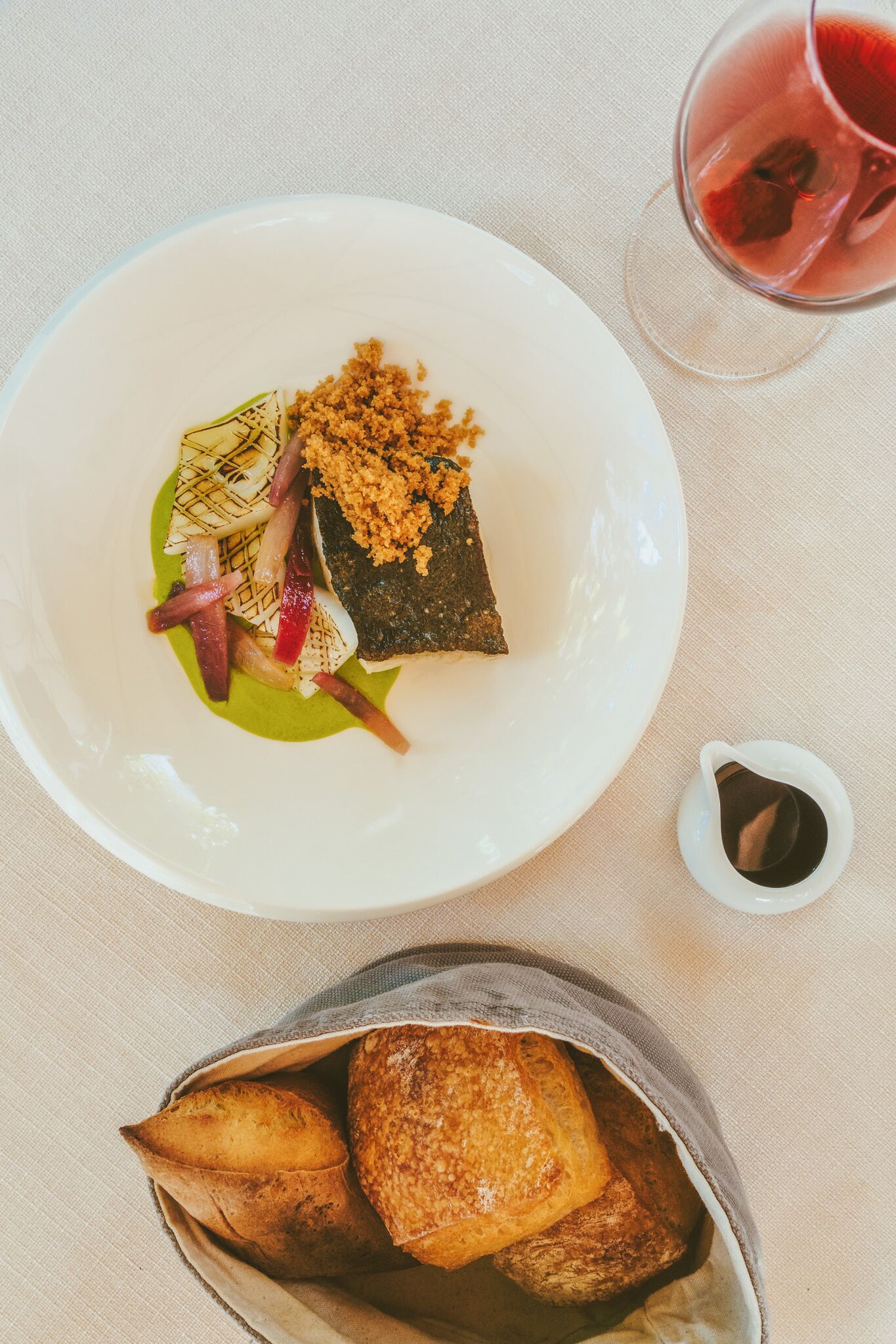 breakfast, lunch, dinner served; french cuisine