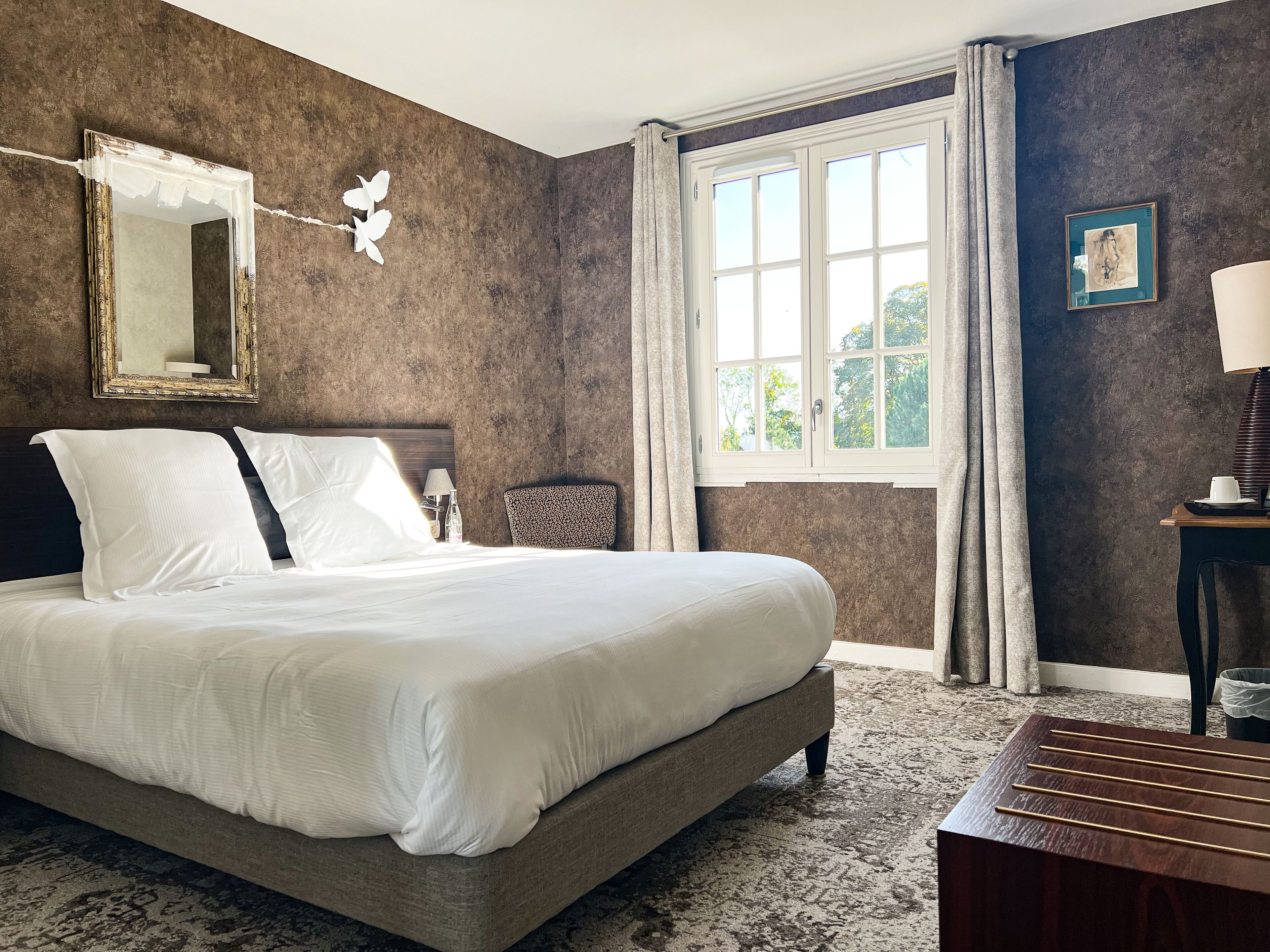 double room | free wifi, bed sheets