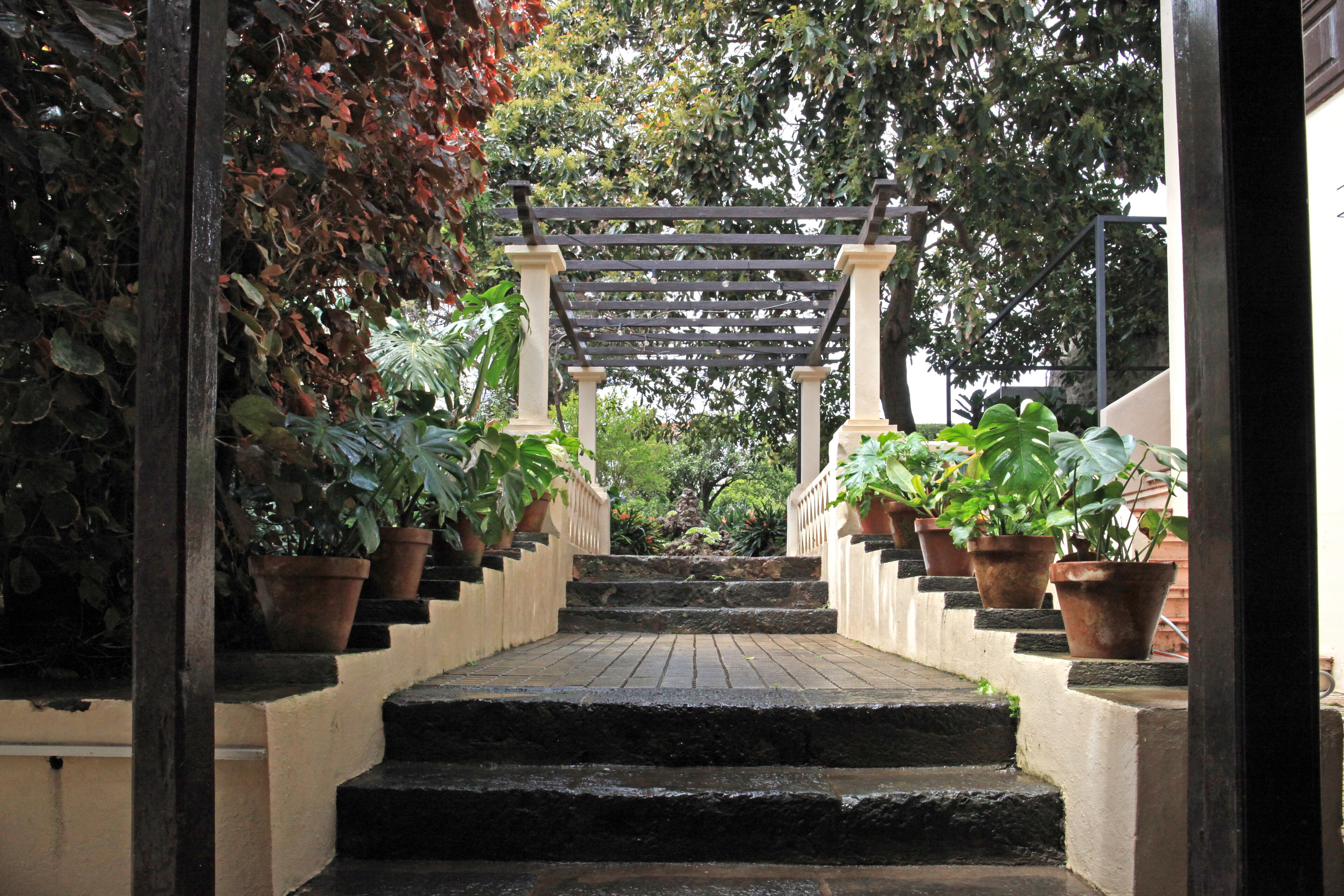 Khuôn viên nơi lưu trú