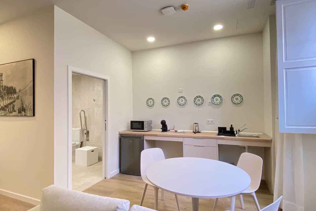 superior double room | private kitchen | mini-fridge, microwave, coffee/tea maker, electric kettle