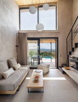 Vila júnior, piscina particular | Cortinas blackout, quartos à prova de som, ferros/tábuas de passar roupa
