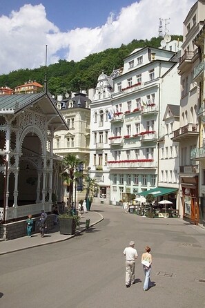 Exterior - SPA hotel Purkyně (Karlovy Vary)