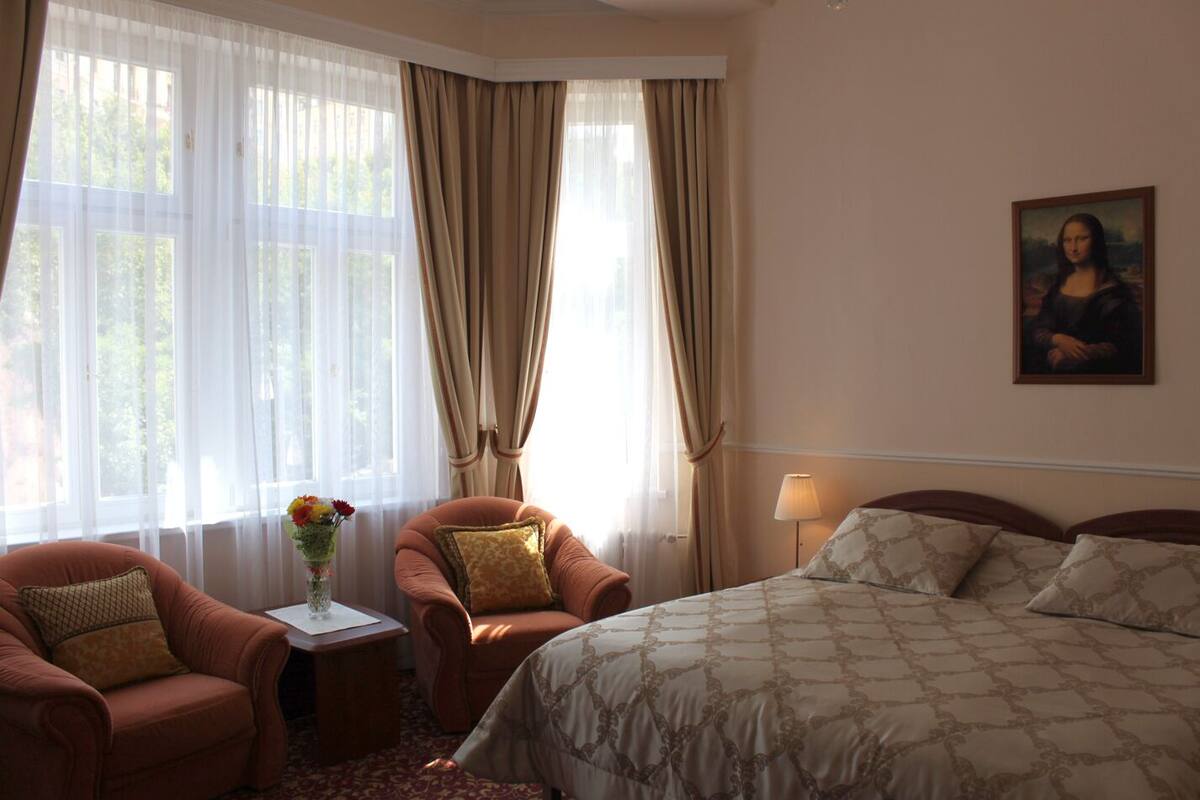 Standard Double Room | WiFi (free), bed sheets