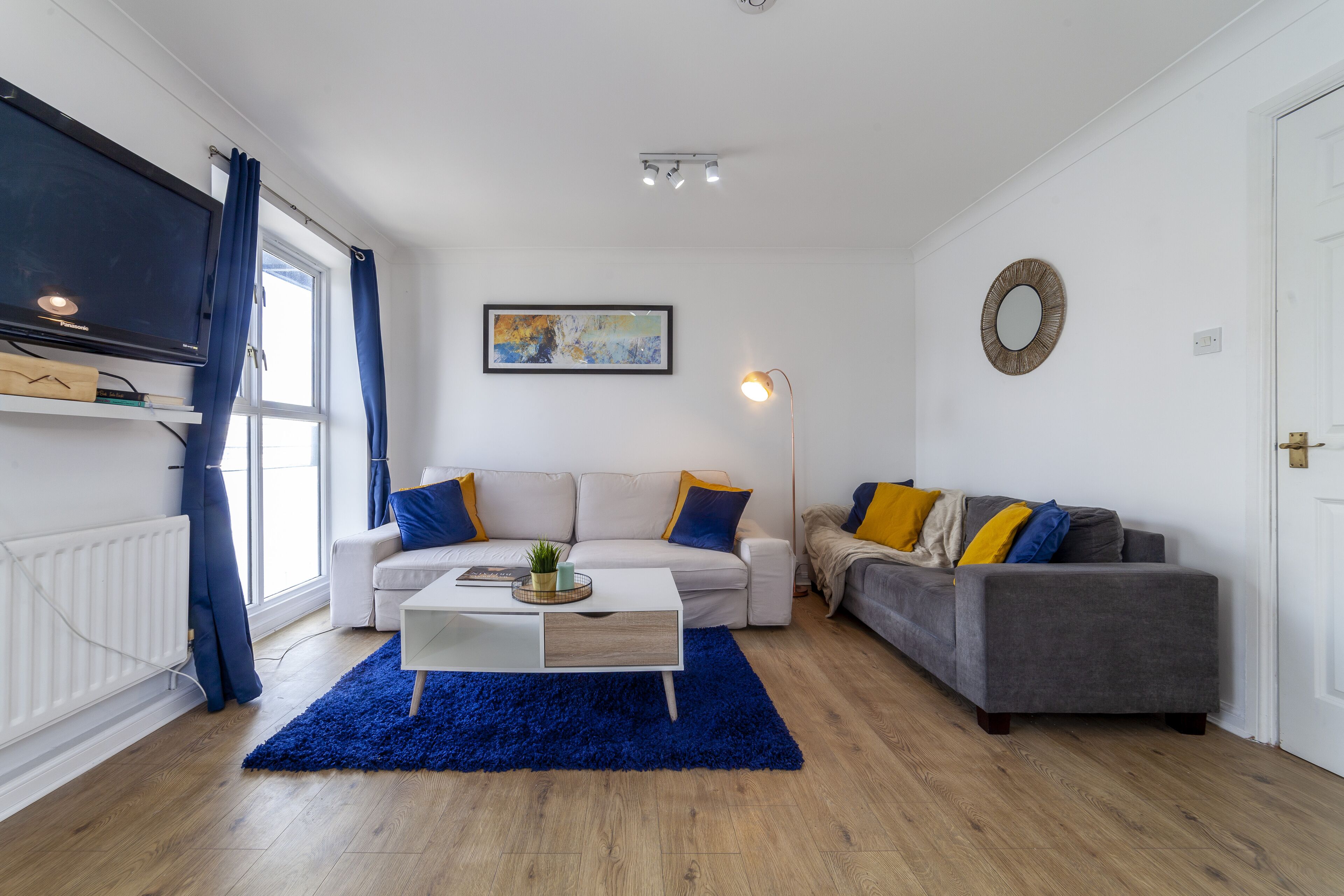 Apartment | Living room