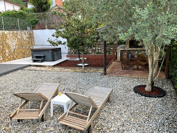 Enceinte de lâhĂ©bergement