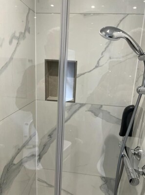 Bathroom - MSK Elite  (London)