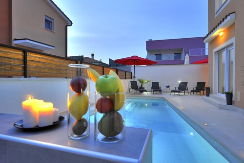 Villa with private pool in village Jadreški