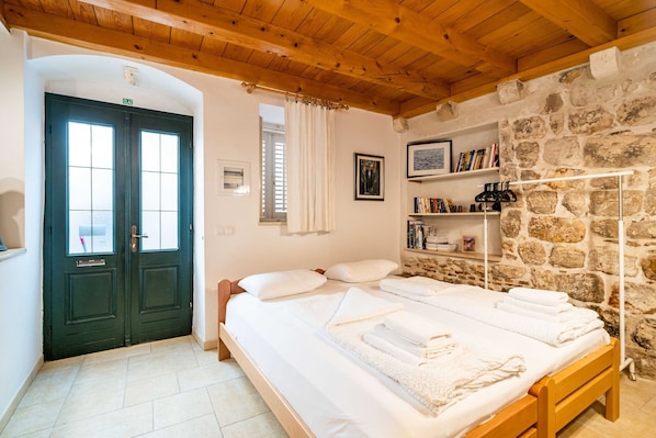 1 bedroom, WiFi