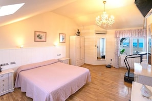 2 Schlafzimmer, Bügeleisen/Bügelbrett, kostenloses WLAN, Bettwäsche