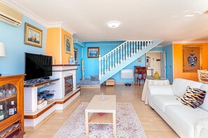 Smart-tv en een open haard