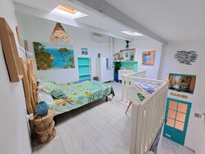 1 bedroom, desk, iron/ironing board, WiFi