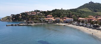 Appartement Typique Avec Patio