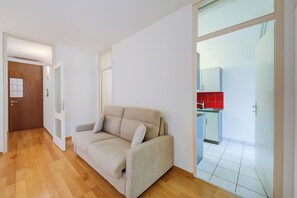 Family Apartment, 1 Bedroom (Locarno best place) | Living area
