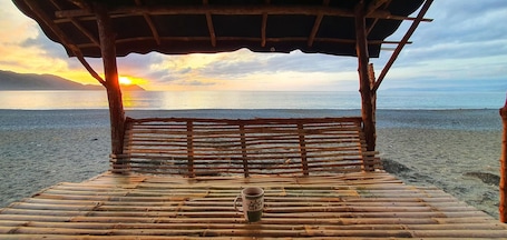 Beach. Cozy boutique resort in Dingalan