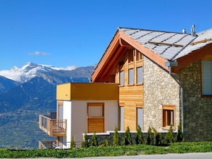 Exterior - Wifi, sauna, terrace, balcony, fireplace or stove, parking, tv, ski locker, 97m², Veysonnaz (Veysonnaz)
