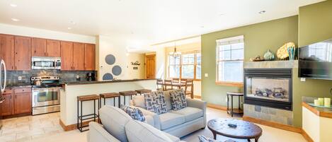 TV, fireplace, streaming services