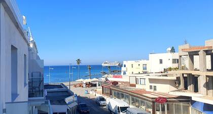 Phaedrus Living Seaside Lighthouse 66