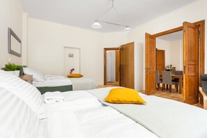 Classic-Apartment | 1 Schlafzimmer, individuell dekoriert, individuell eingerichtet
