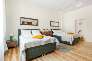 Căn hộ phong cách cổ điển | 1 phòng ngủ, trang trí khác biệt 