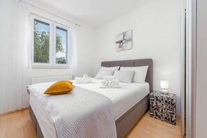 4 Schlafzimmer, Bügeleisen/Bügelbrett, kostenloses WLAN, Bettwäsche