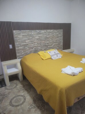 デラックス スタジオスイート | WiFi (無料)、ベッドシーツ