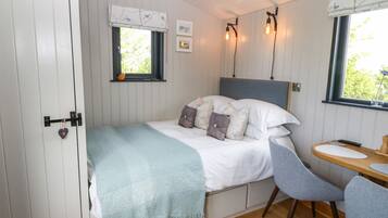 Stuga | 1 sovrum, individuell inredning och unika möbler