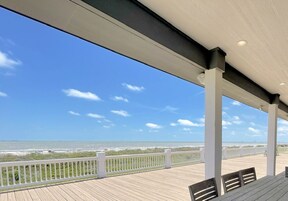 Maison, 4 chambres | Balcon