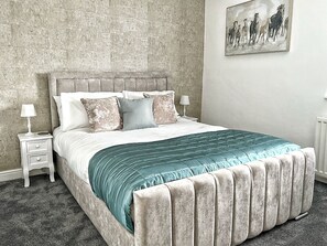 Deluxe-Ferienhaus, eigenes Bad (The Old Butchers Cottage) | 3 Schlafzimmer