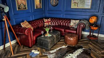 Deluxe Cottage, Private Bathroom (The Old Butchers Cottage) | Lounge