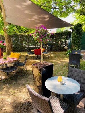 Garden - ibis Paris Nord Porte de Saint Ouen (Saint-Ouen)