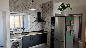 Loft, Ensuite, Sea View | Shared kitchen