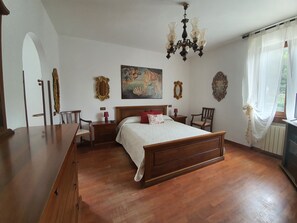 6 habitaciones y wifi gratis 
