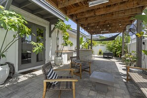 Terrace/patio - The White House Island/Hot Tub/Beach/Downtown (St. Augustine)