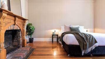3 bedrooms, free WiFi, bed sheets